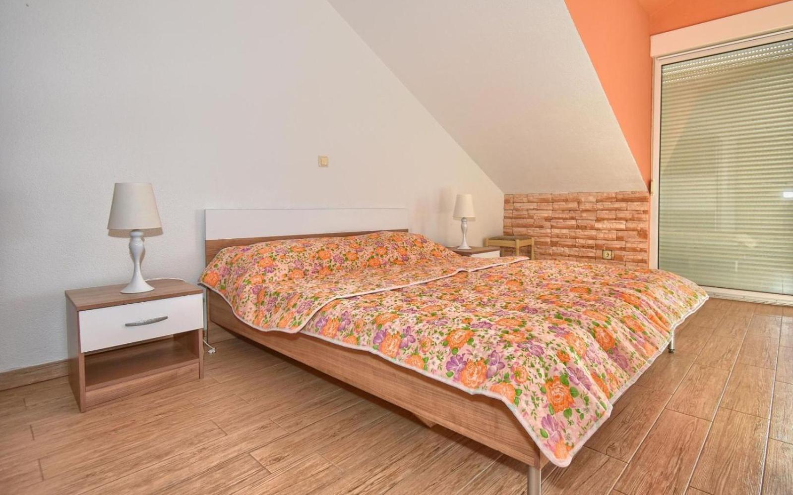 Apartments Dominika Trogir Zewnętrze zdjęcie