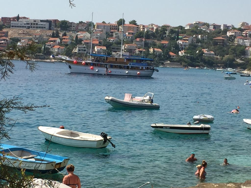 Apartments Dominika Trogir Zewnętrze zdjęcie