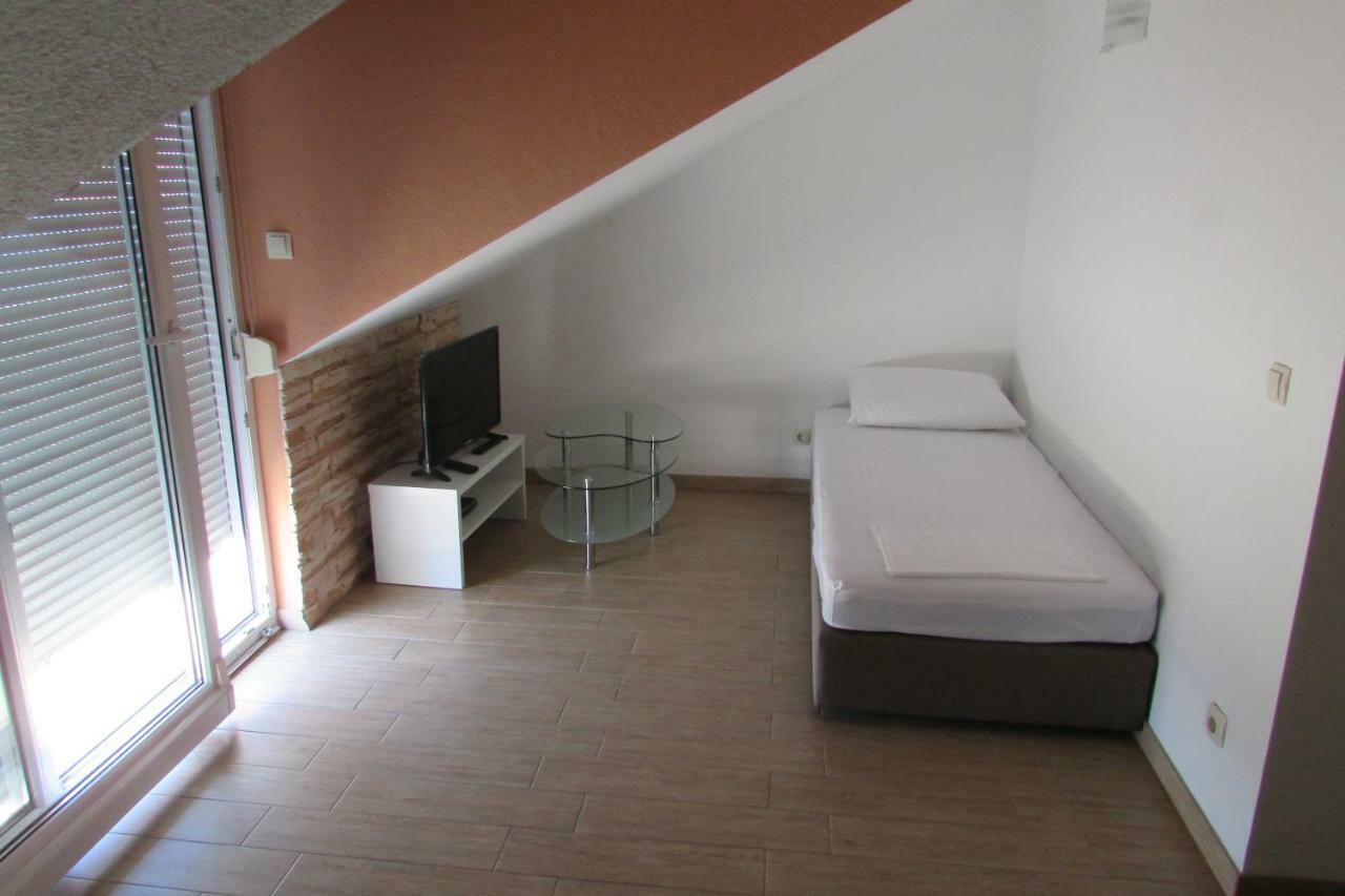 Apartments Dominika Trogir Zewnętrze zdjęcie