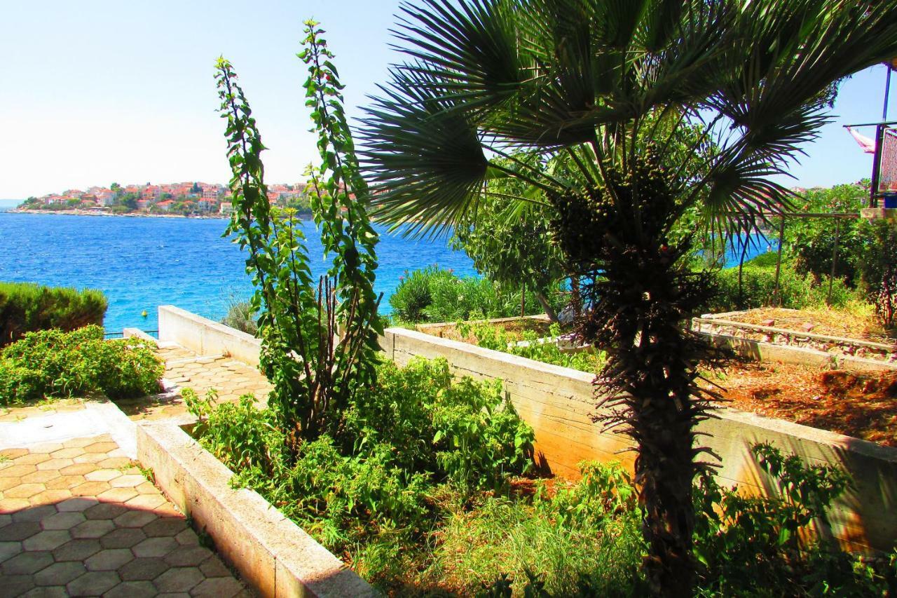 Apartments Dominika Trogir Zewnętrze zdjęcie