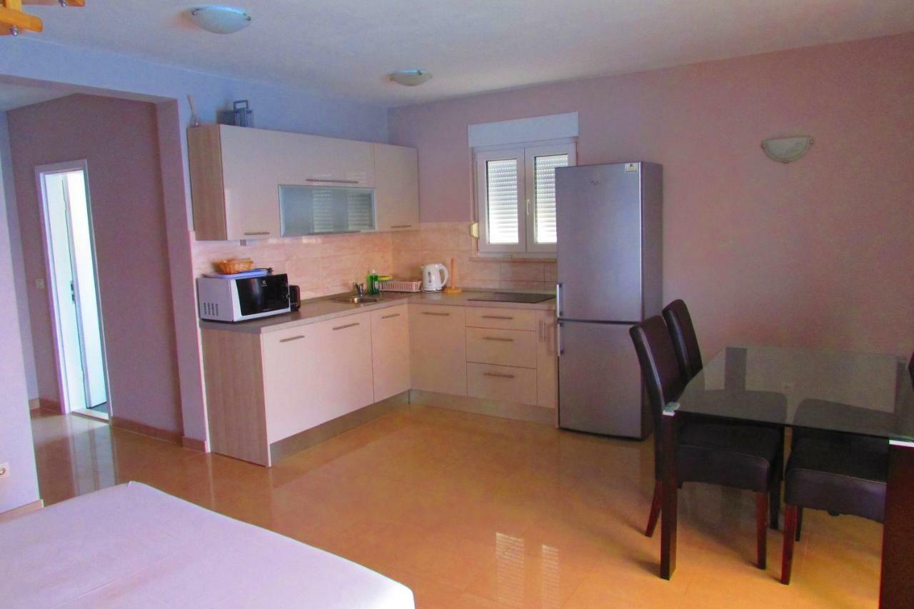 Apartments Dominika Trogir Zewnętrze zdjęcie